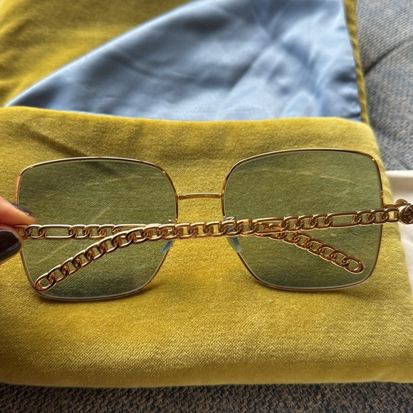 Gucci 61mm blue square sunglasses with star attachable/detachable charms NWT - Picture 15 of 17